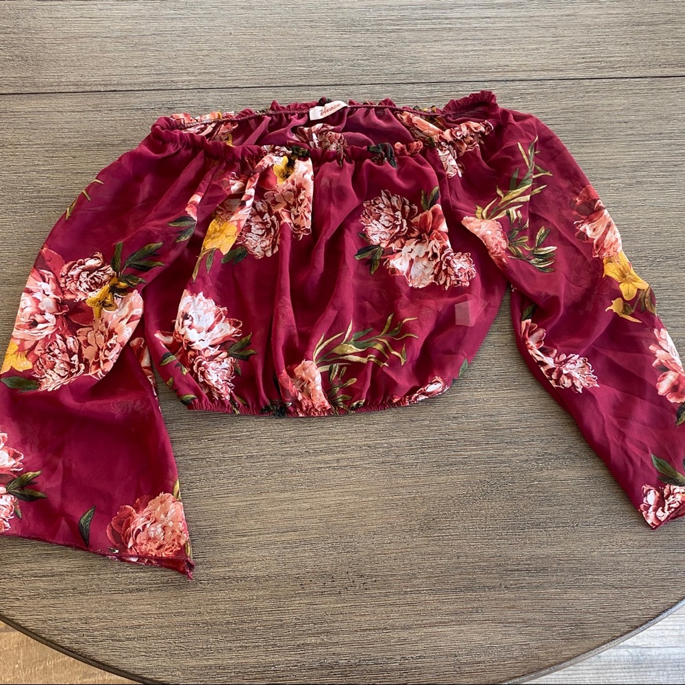 Vivace Cropped Blouse - Maroon Floral